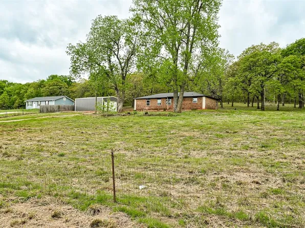 8500 152nd St, Noble, OK 73068