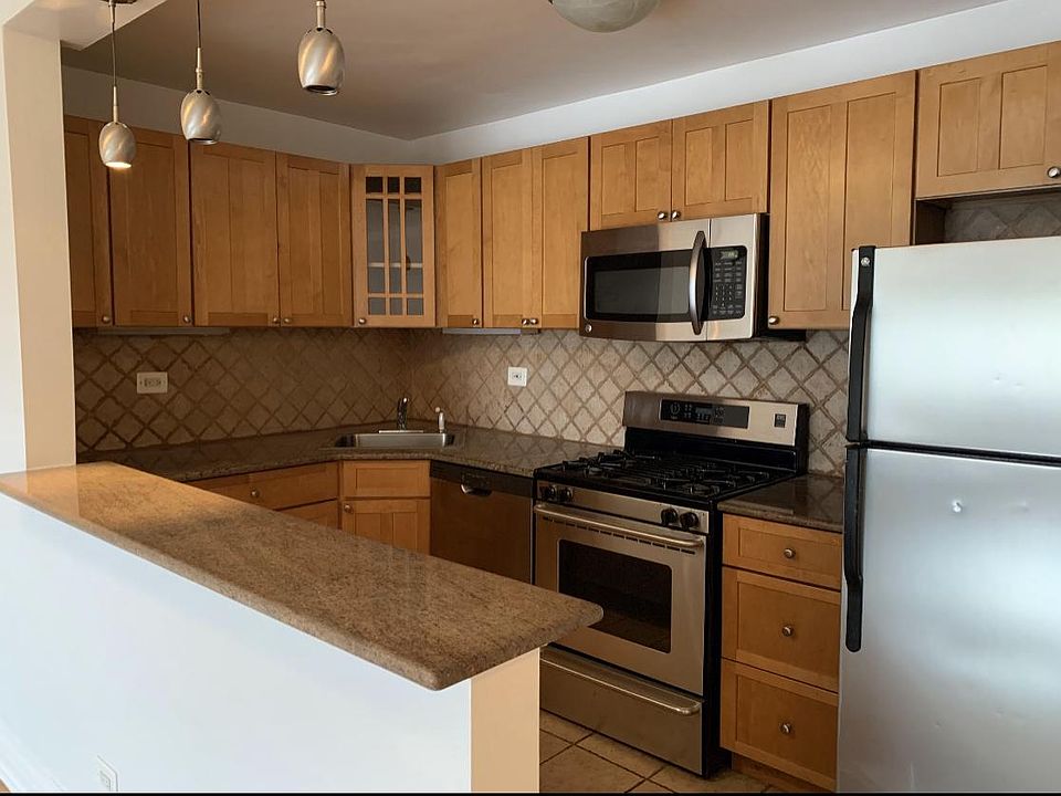 1st image of 360 E 65th St APT 14H