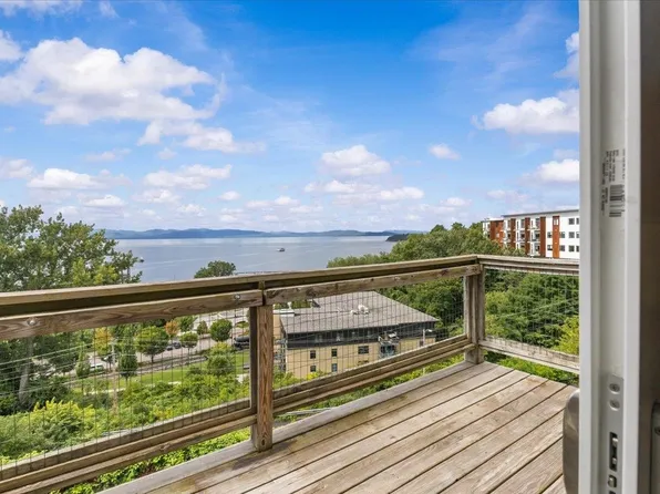 33 North Avenue #12, Burlington, VT 05401