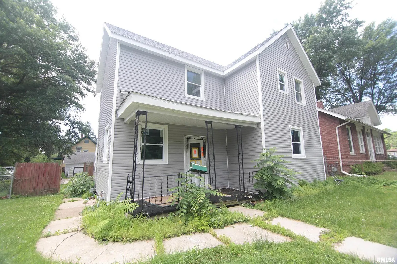 2243 W 4th St photo 1