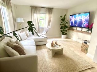 4600 SW 67th Ave APT 240, Miami, FL 33155