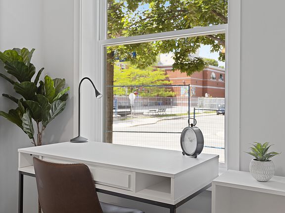 5th image of 146 Osgoode St #148-3