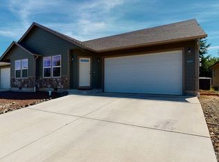 484 Fairway Estates Dr, Sutherlin, OR 97479