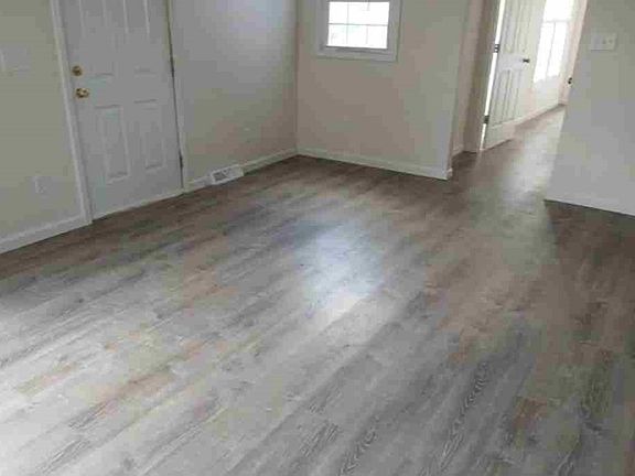 5th image of 710 Jefferson Ave