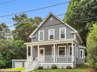 8 Dufton Rd, Andover, MA 01810