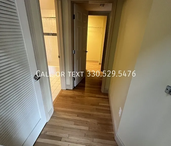 2404 Prospect Ave — Photo 86