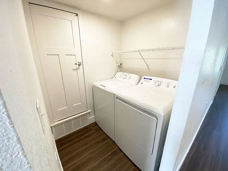 Green Ridge Apartments — Photo 26