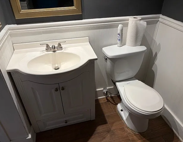 117 Northdale Pl — Photo 2
