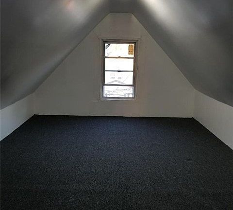 3rd image of 10470 114th St