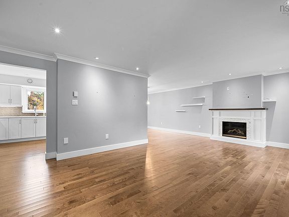 5th image of 5 Kilbirnie Ln