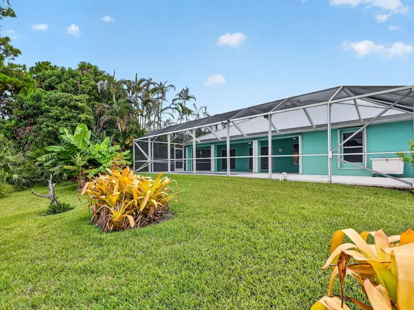 482 NW Sunflower Place, Jensen Beach, FL 34957
