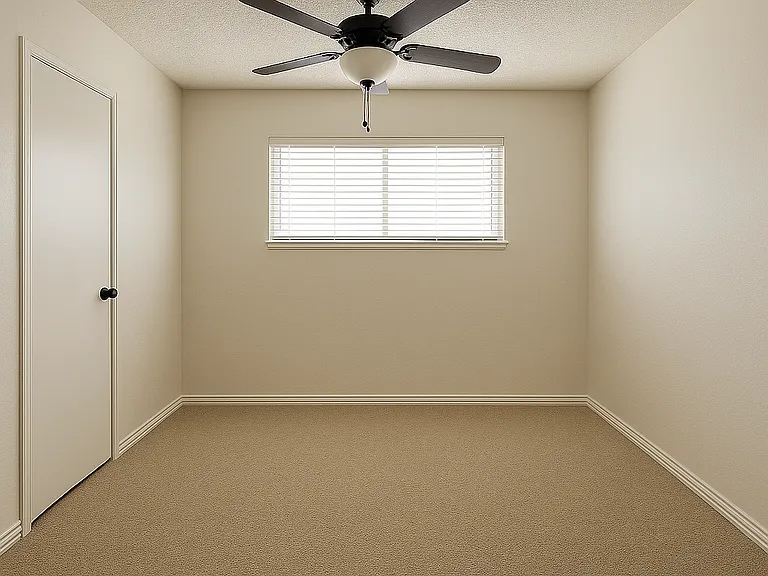 16586 Miller Ave — Photo 31