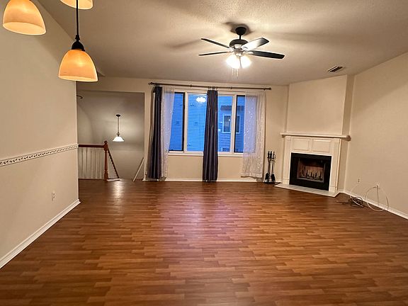 4th image of 39 Little Oak Ln #39