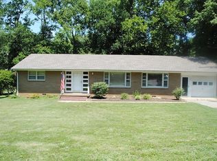 361 Myrtle Dr, Huntingdon, TN 38344
