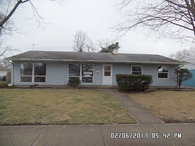 1029 Ebeling Dr photo 1