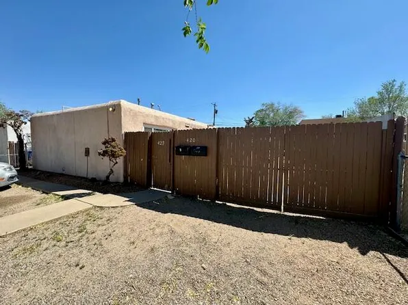 420 Kentucky St SE, Albuquerque, NM 87108