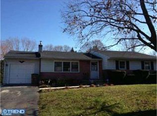 1652 Layfield Rd, Pennsburg, PA 18073