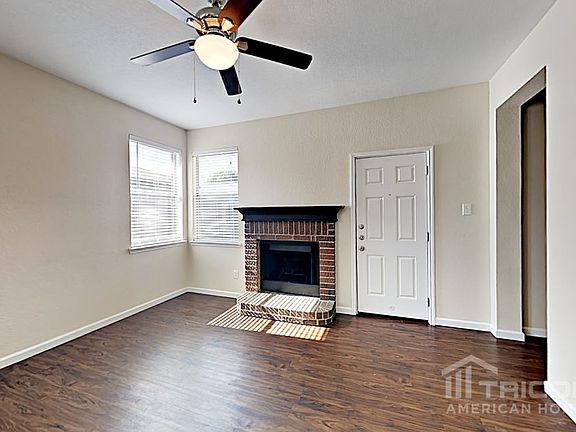 4th image of 932 Buffalo Springs Dr