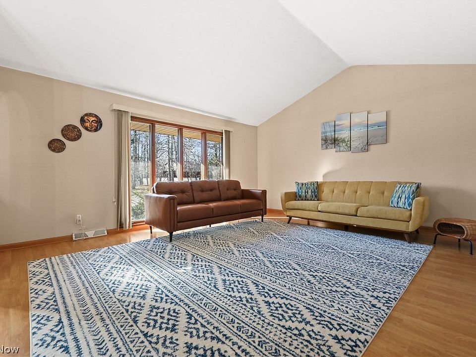 32420 Tracy Ln, Solon, OH 44139 | Zillow