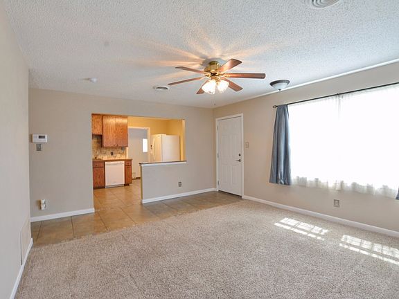 5th image of 732 Comer Dr