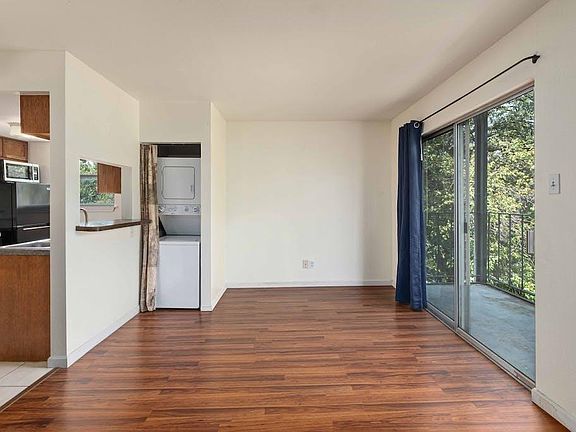 3rd image of 710 E Dean Keeton St APT 209