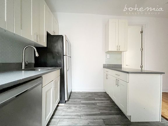 3rd image of 539 W 155th St APT 33