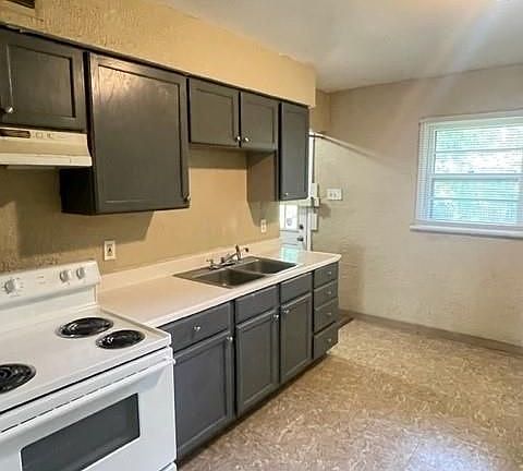 5th image of 1116 Redman Blvd