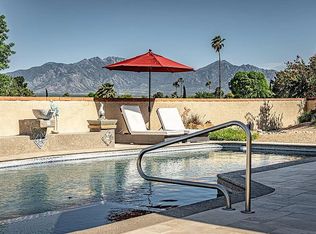 702 N Abrego Dr, Green Valley, AZ 85614