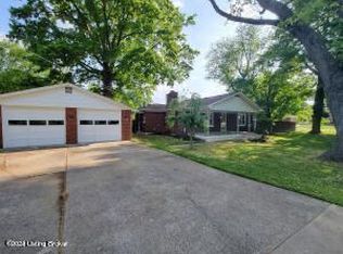 5332 Julia Rd, Louisville, KY 40258