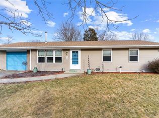 124 Mount Fair Cir, Swansea, MA 02777