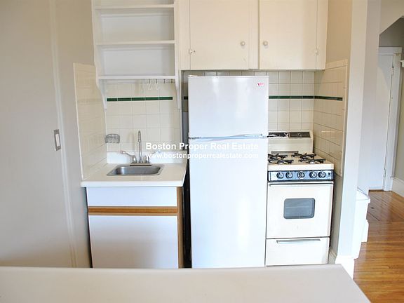 312 Beacon St. #6 Boston - Back Bay Unit Photo 5 (3)