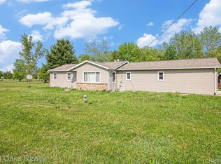 3295 Bruisee Rd, Caro, MI 48723