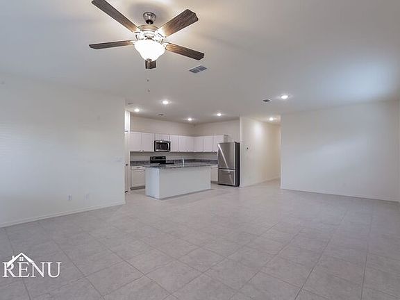 4th image of 35285 W San Capistrano Ave