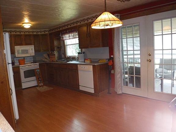 5th image of 34 Woodside Ave