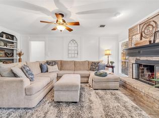 15018 Rolling Oaks Dr, Houston, TX 77070
