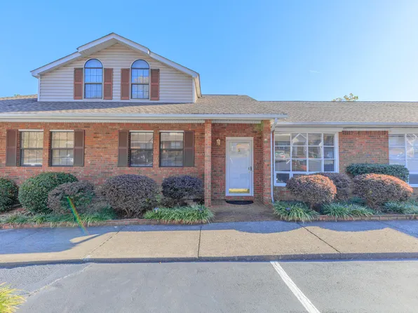 2205 Seminole Way APT 10, Dalton, GA 30720