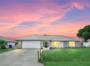 3919 Santiago St, Sebring, FL 33872