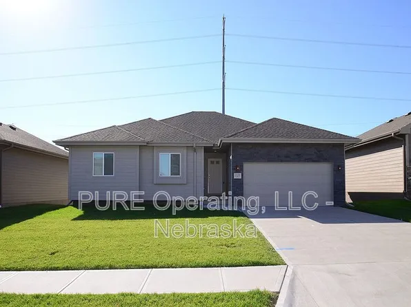 16509 Heather St, Omaha, NE 68136