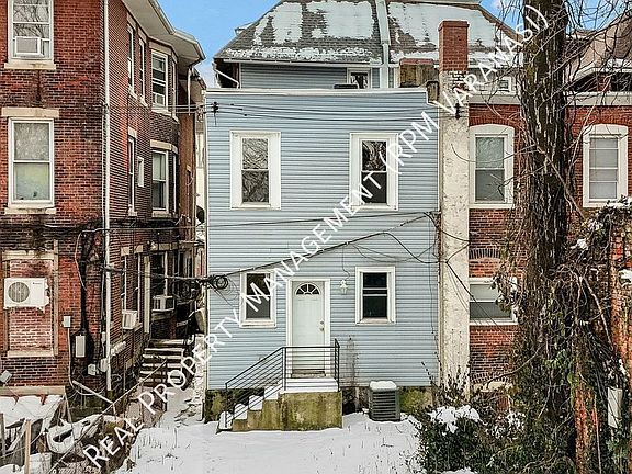 4th image of 5025 Pine St
