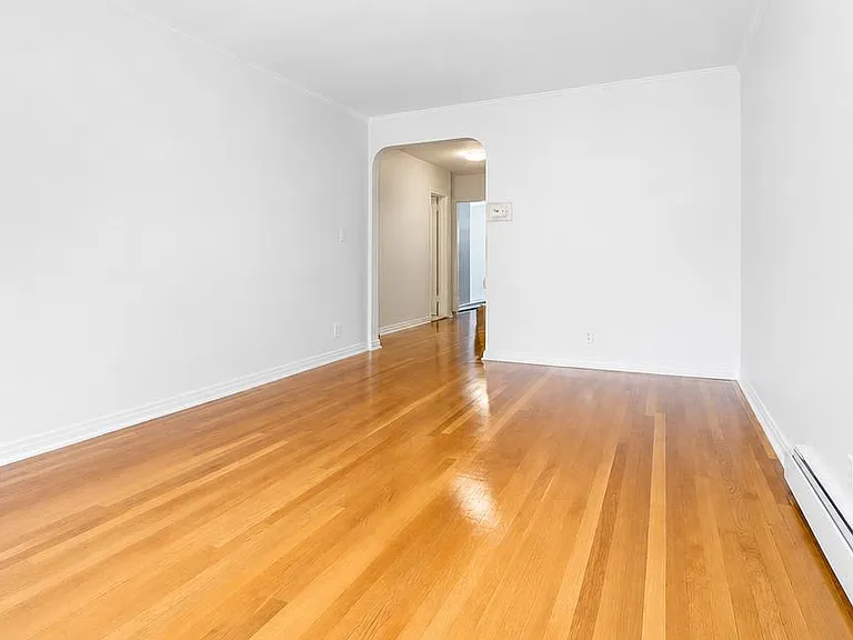 6916 53rd Ave #1L — Photo 3