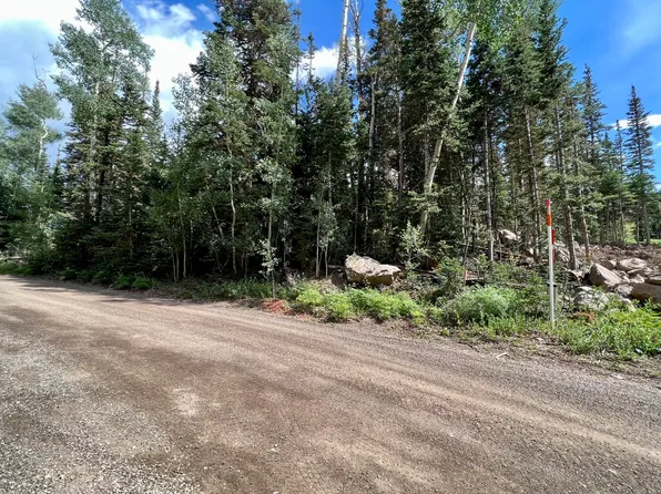 321 W Spruce St, Brian Head, UT 84719