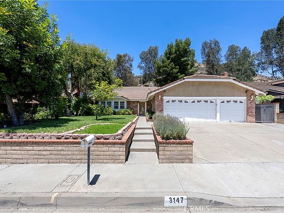 3rd image of 3147 Fallow Field Dr