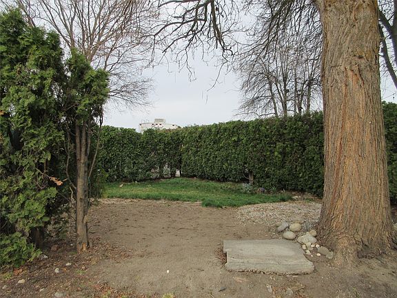 4th image of 415 Commonwealth Rd #75