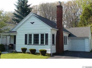 122 Birchwood Dr, Rochester, NY 14622