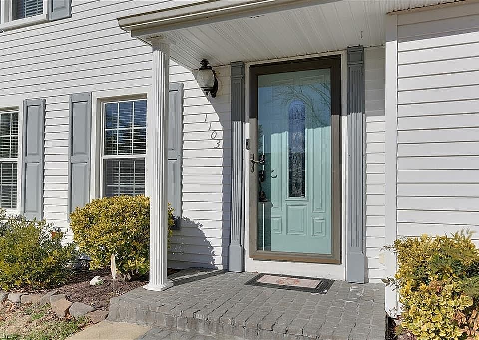 2nd image of 1103 Buford Ct
