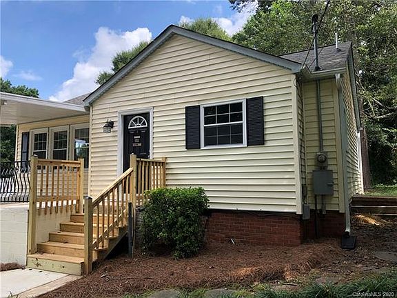 3rd image of 128 Green Dr