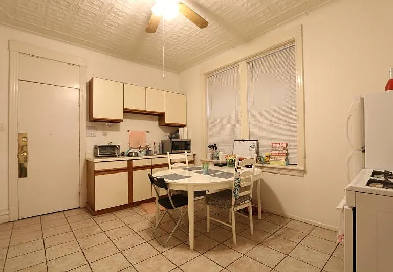 1353 W Taylor St #1R — Photo 10