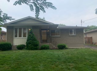 10 Cindy Dr, Saint Catharines, ON L2M 6K1