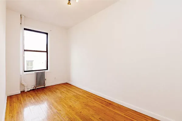 Rented by Compass | media 17