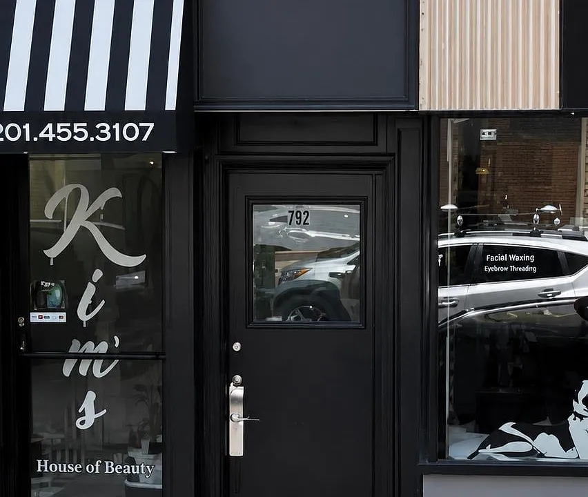 792 Broadway